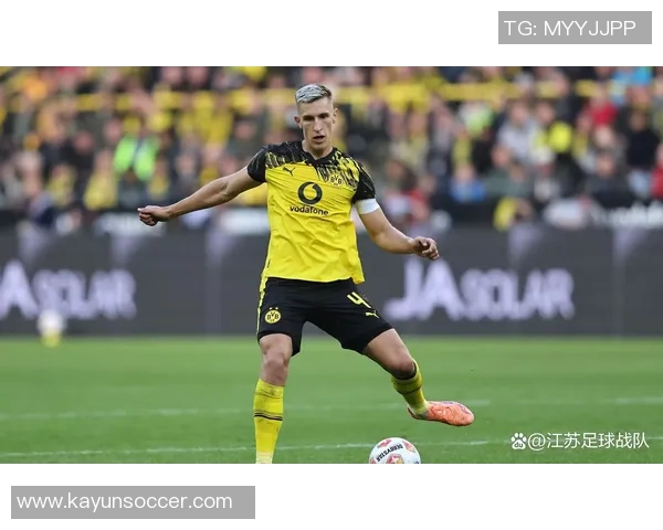 续约施洛特贝克与阿德耶米是否增加解约金条款凯尔表示尚未决定