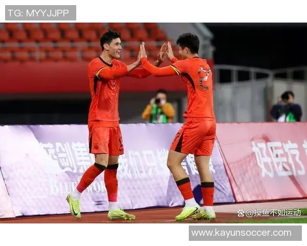 天秀表现！拜合拉木双响助力U22国足2-0领先韩国队