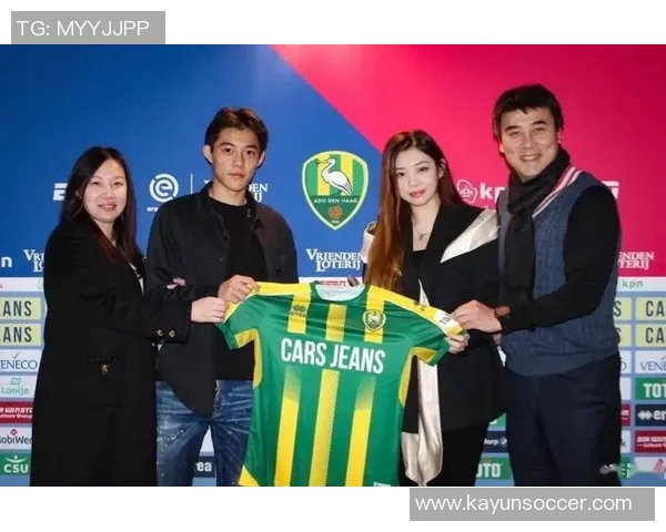 李明家族颜值爆表李嗣镕首秀进球姐姐赛后温馨祝贺 李明家族颜值爆表李嗣镕首秀进球姐姐赛后温馨祝贺