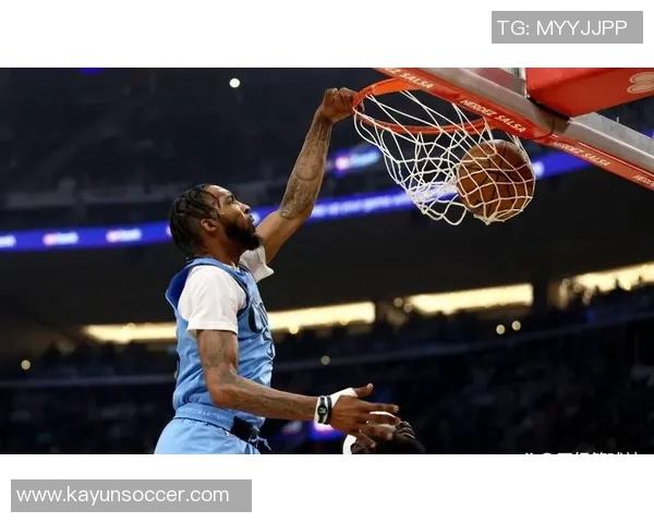 迈克尔波特火力全开22投13中三分5记独揽31分8篮板3助攻表现惊艳