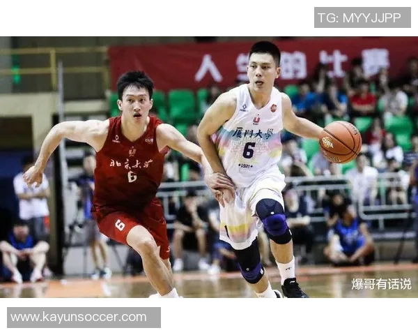 管子煜突破防守连过两人上篮被文班帽封盖精彩瞬间回顾