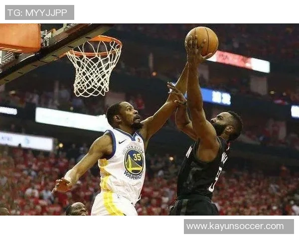 杜兰特半场表现惨淡仅得3分失误频频状态堪忧