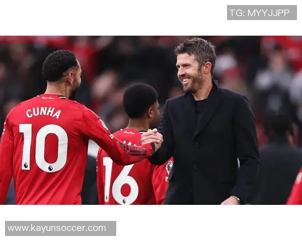 基恩调侃卡里克妻子或许是曼联战术大师的幕后推手