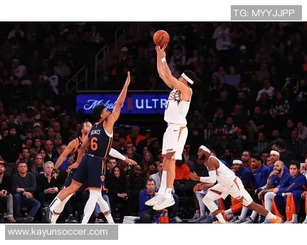 布克谈雷霆防守风格：侵略性强却不在投篮时犯规