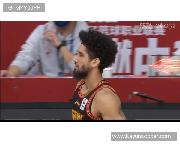 文班：面对快速比赛节奏与频繁包夹防守我感到持续低迷